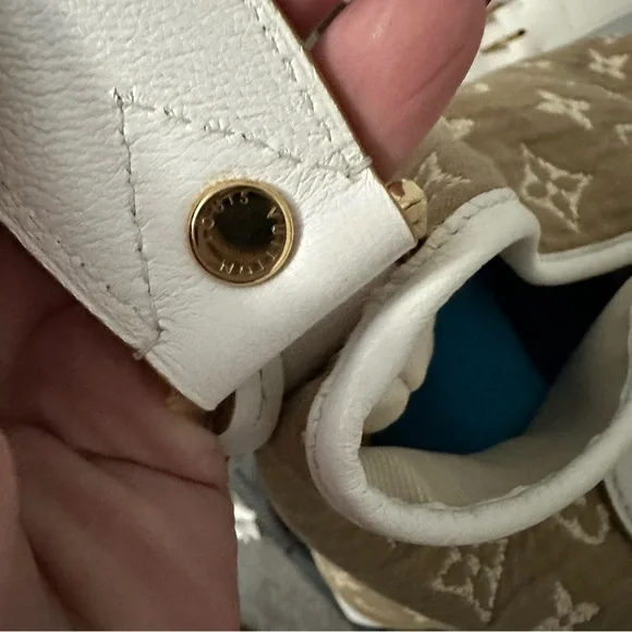 Louis Vuitton Sabia Bouzas PM Monogram Blonde White Shoulder Bag Cruise 2011 - Picture 13 of 15